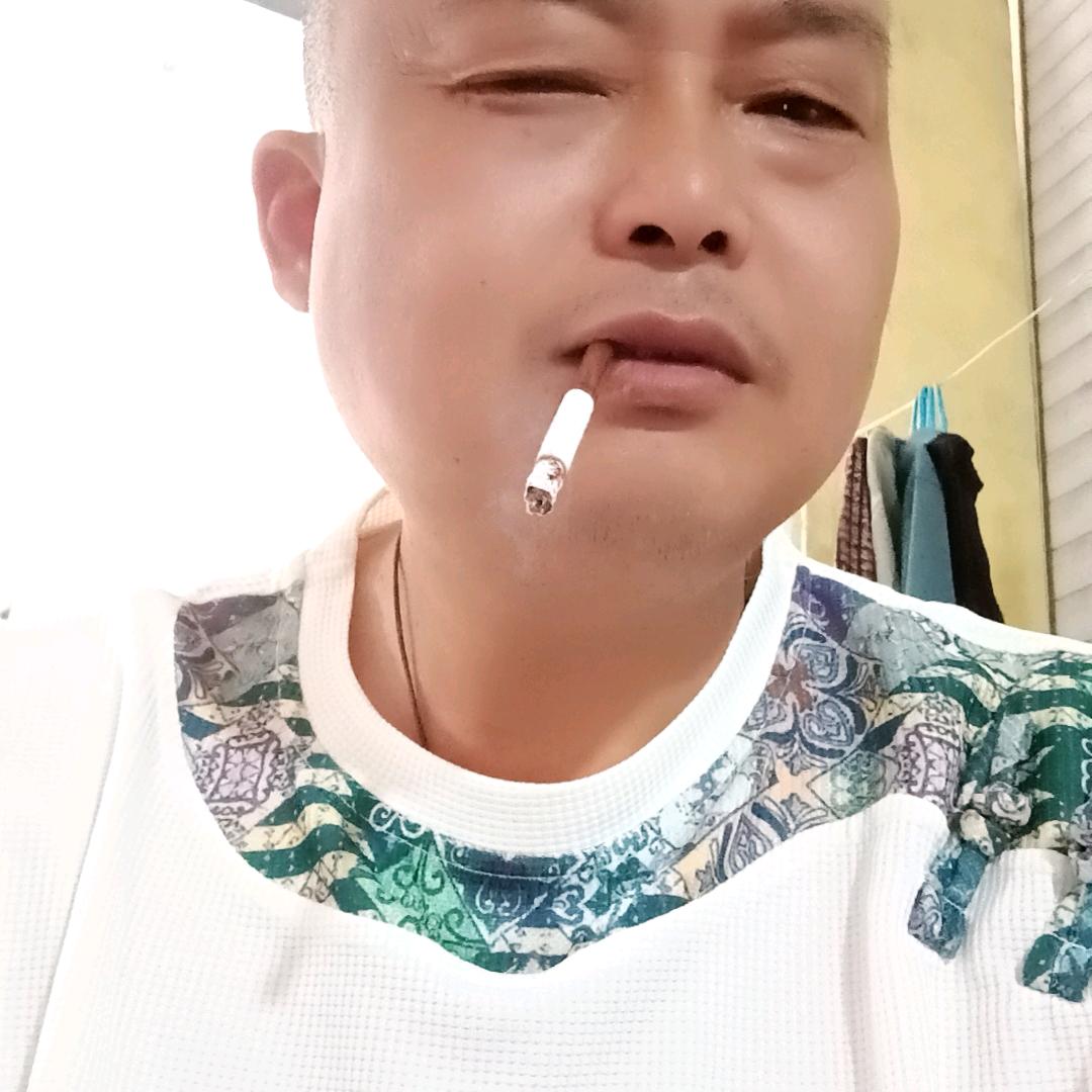 光明，四哥