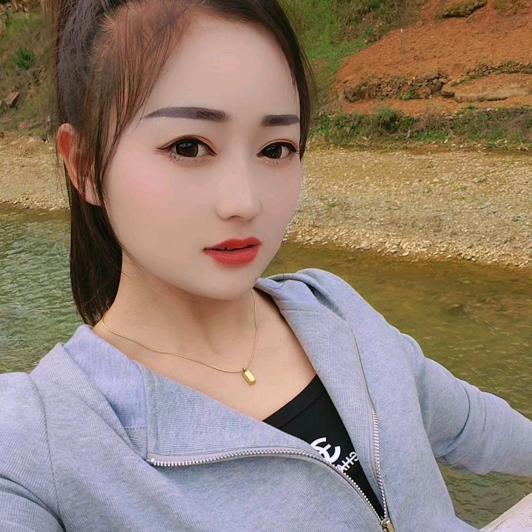 小男爱跳舞（鼓舞队）