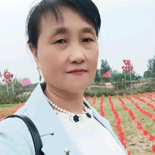 闫姐《橱窗》下午《13点28分不定时直