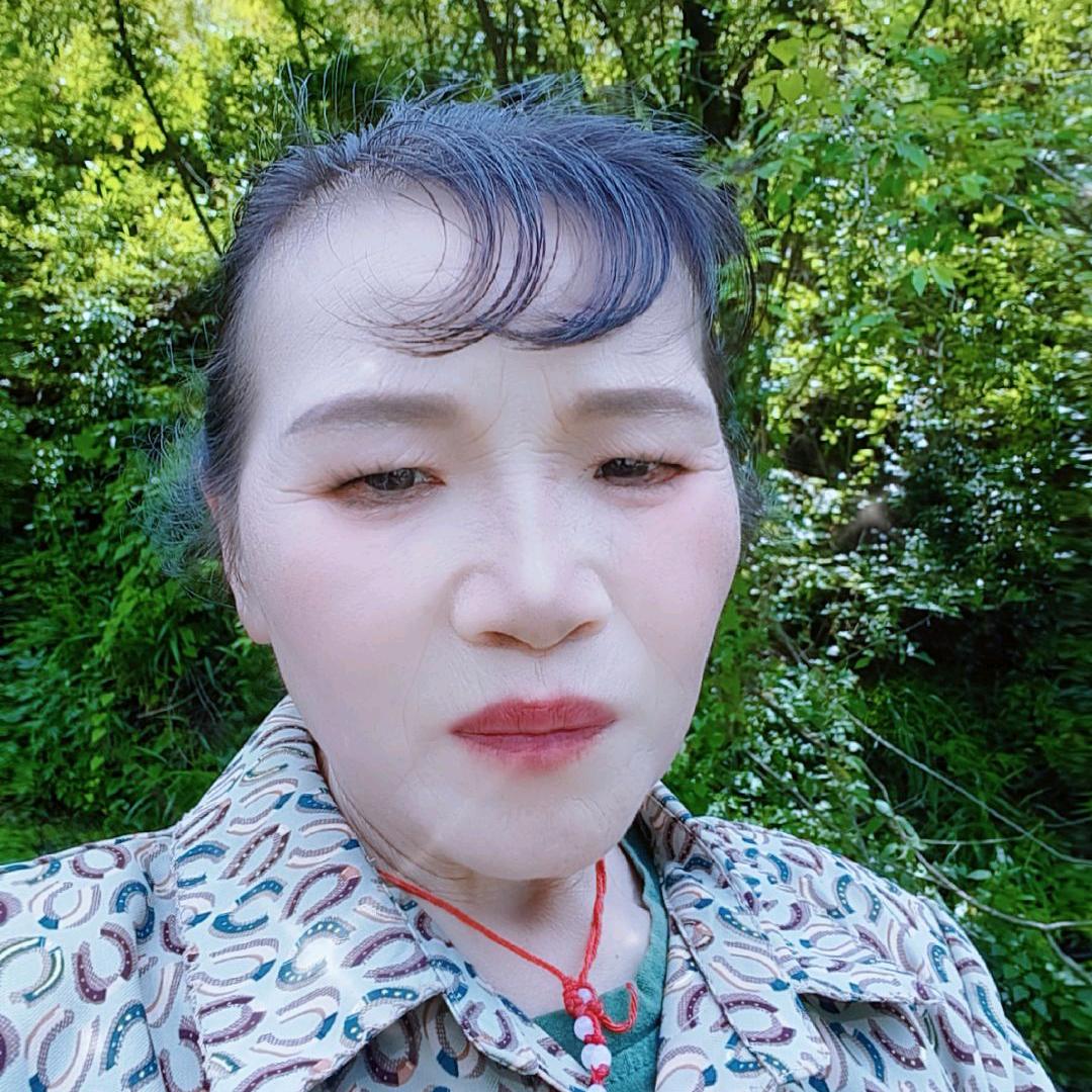 永远幸福（何）