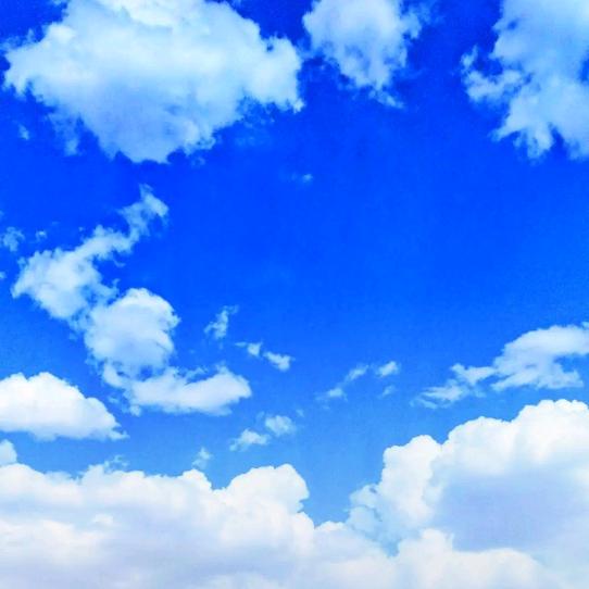 蓝色的天空