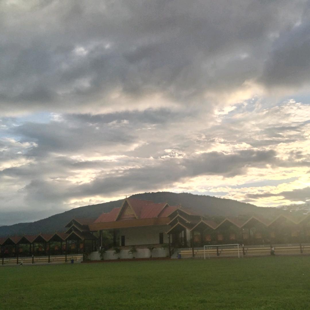 王石余心生🕊一起走᭄ꦿ