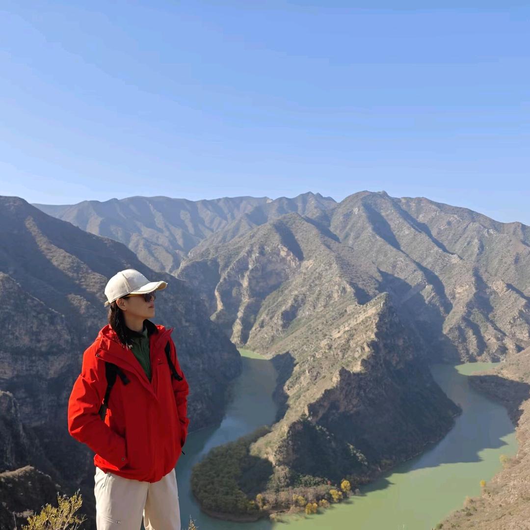 微笑的天空☀️🌙⭐️