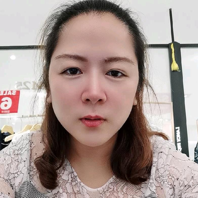瘦的不明显