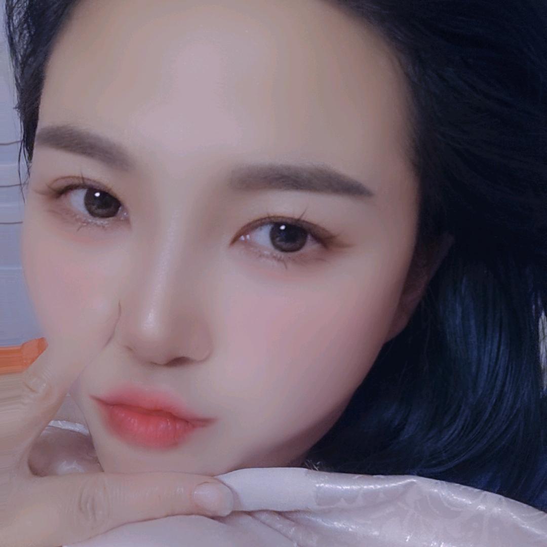 彤宝头像
