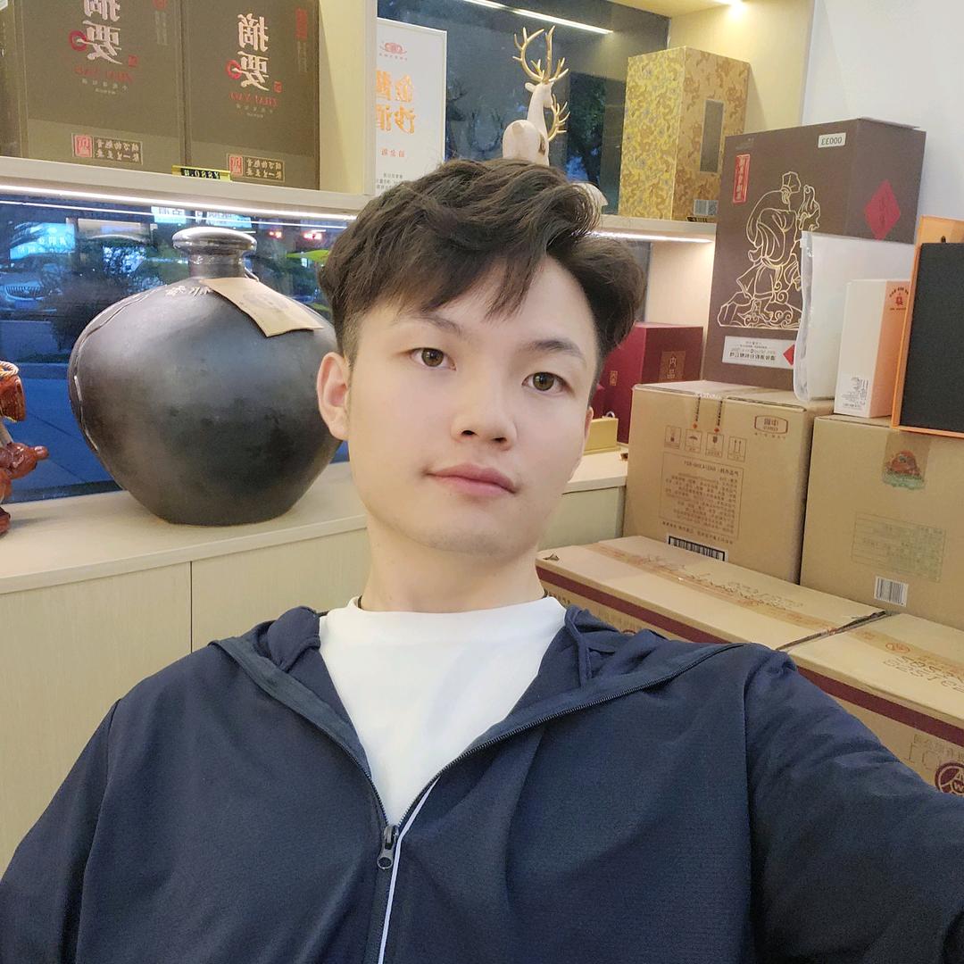 老头  借个火