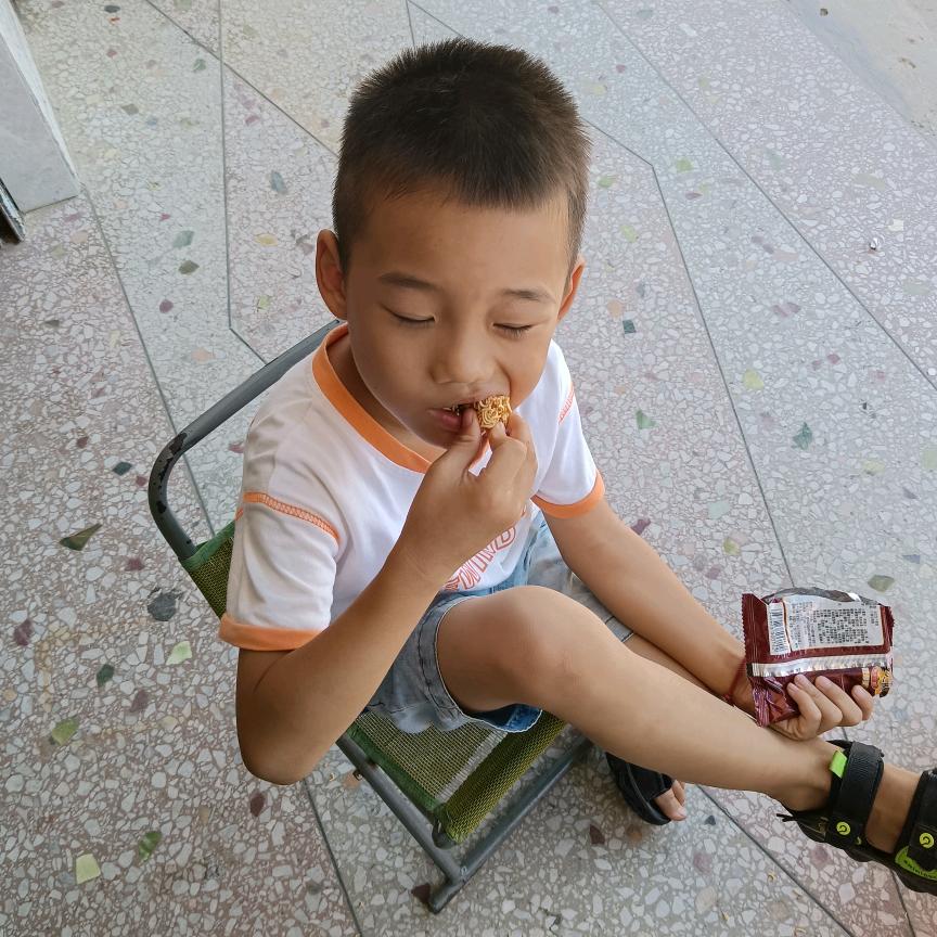 邓师傅-电工电焊！专业猪场水电