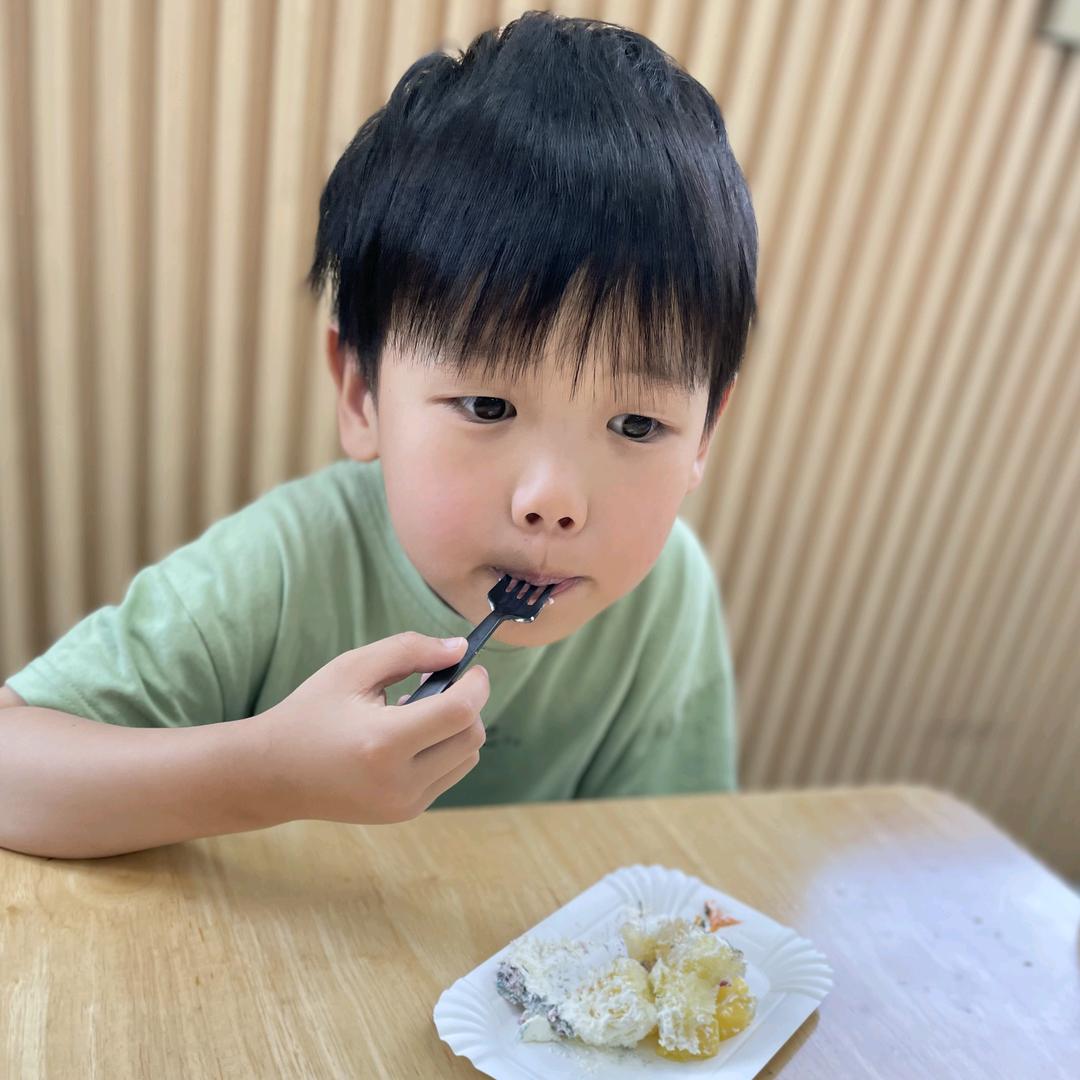 鸿运电动车配件批发