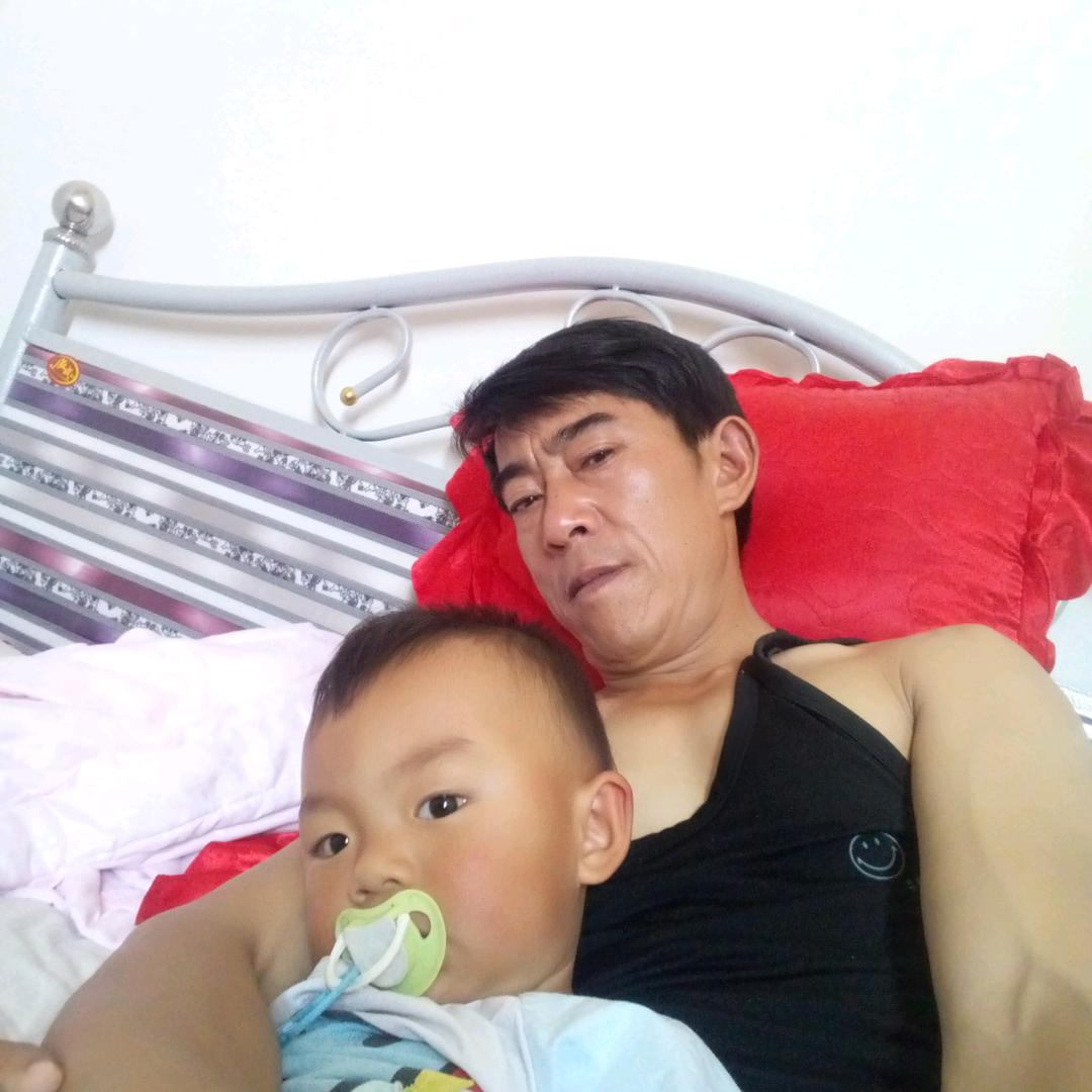 柯街银红打歌队（爱玩哥）