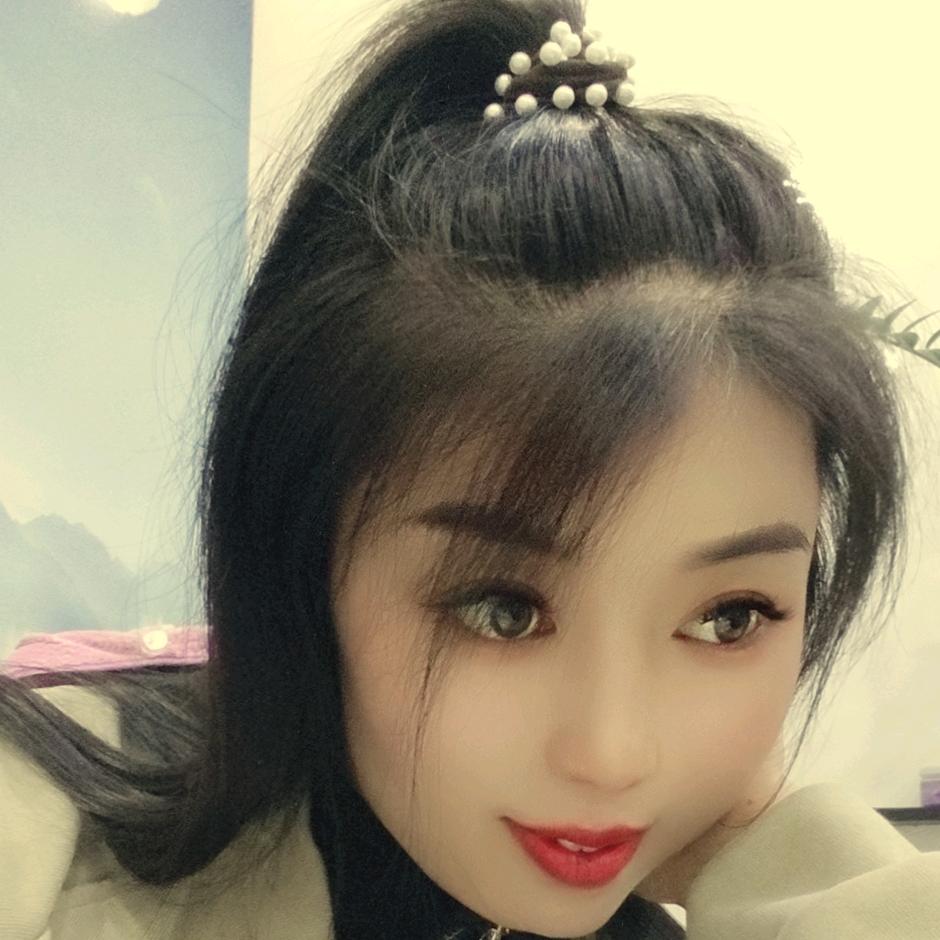 陪月亮熬夜(･ω･)ﾉ☽