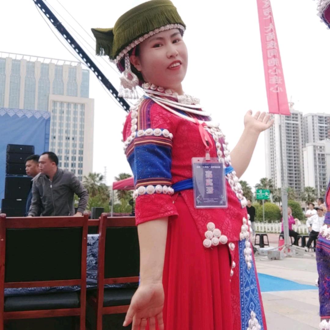 ꒰⚈้̤͡ꇴ⚈้̤͡ ॢ꒱✧杨三妹꒰⚈้