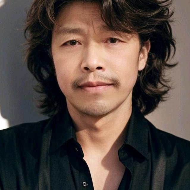 南宫靖宇，