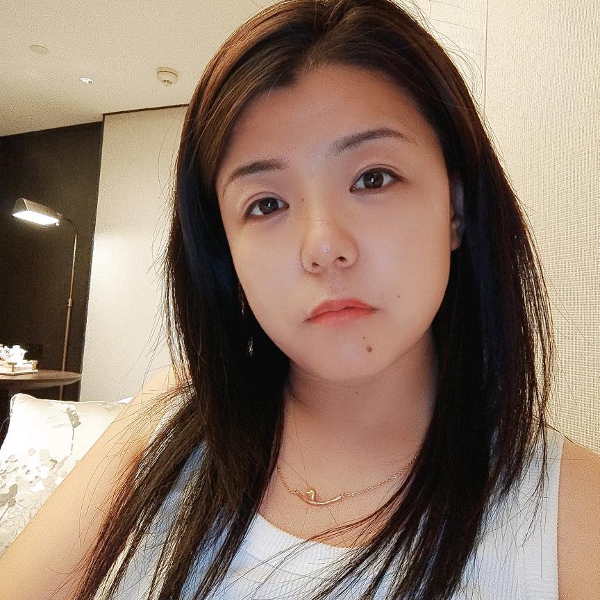 一枚卖房的小姐姐
