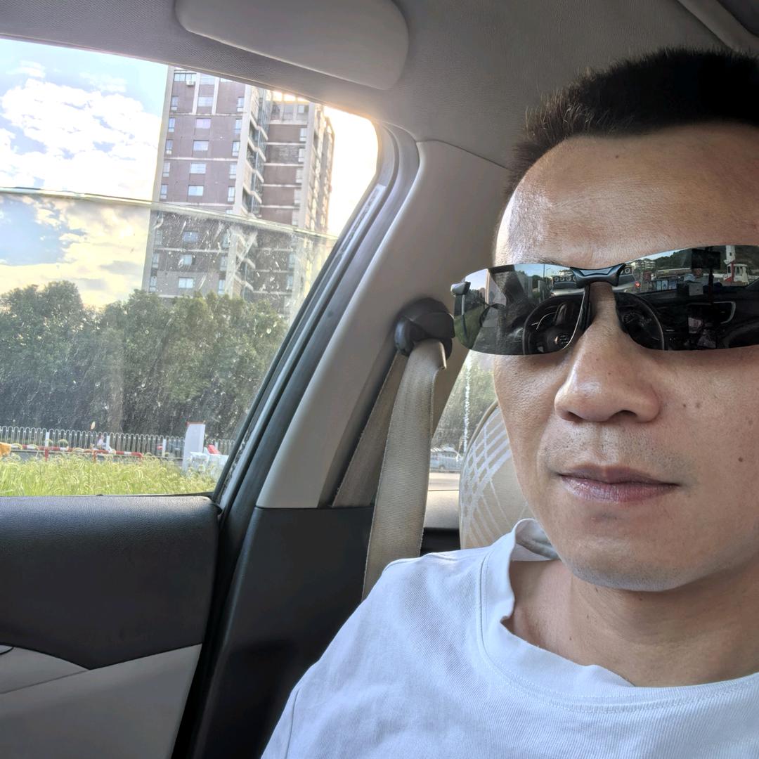 董超......