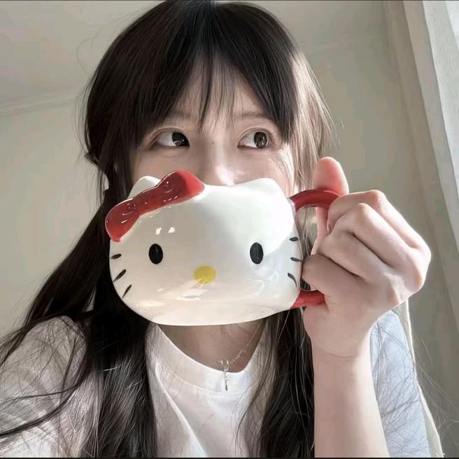 月瞑.