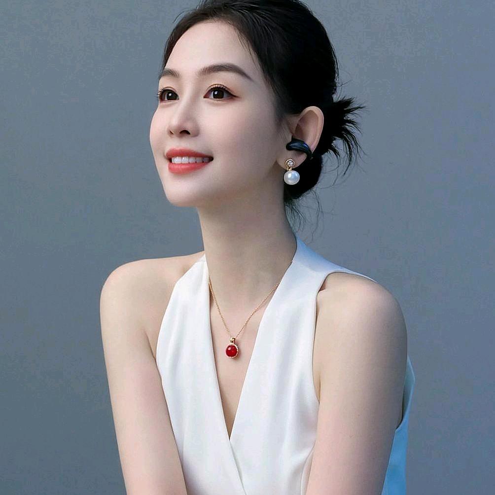 （潘工匠餐饮家具厂）杨姐