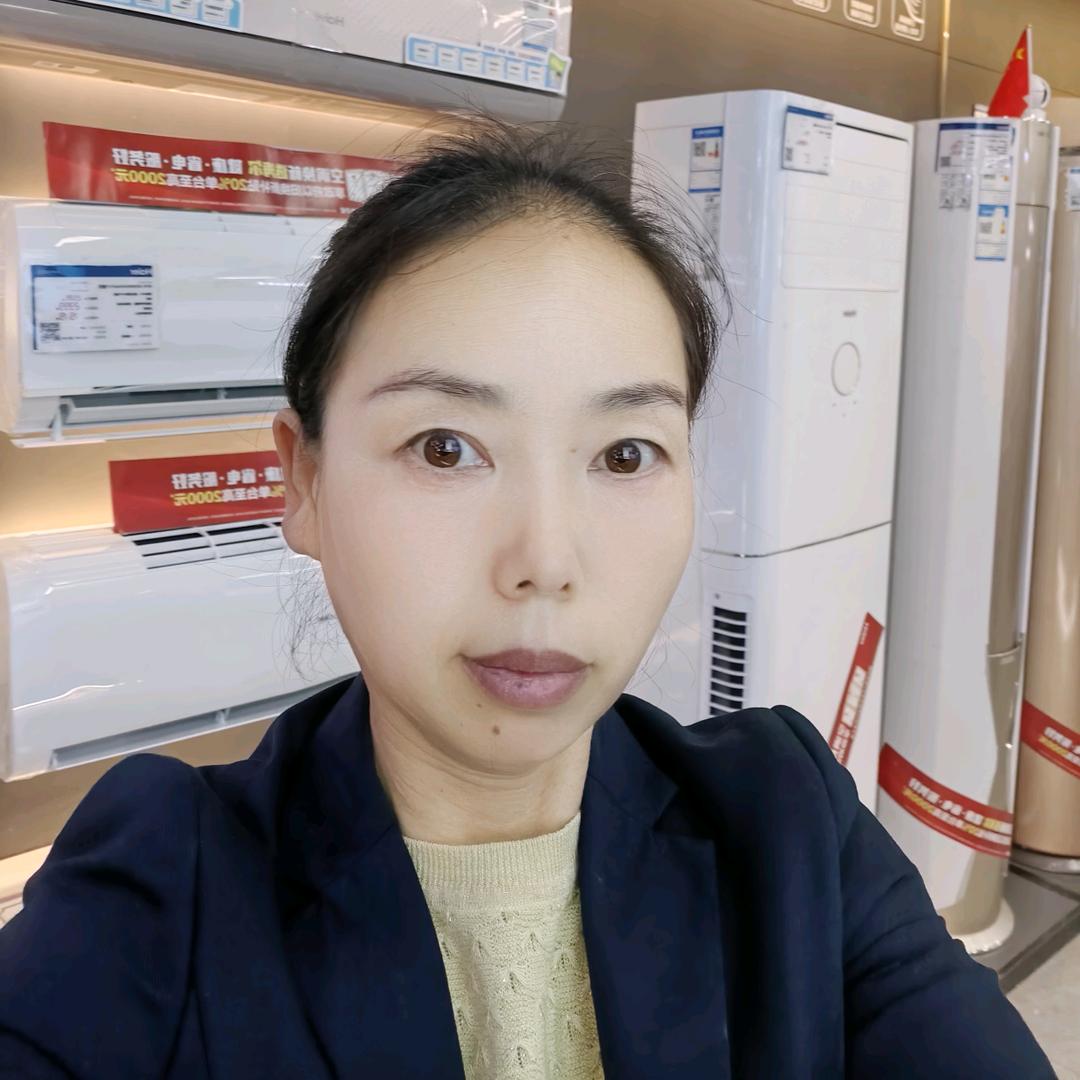 蓝天春天