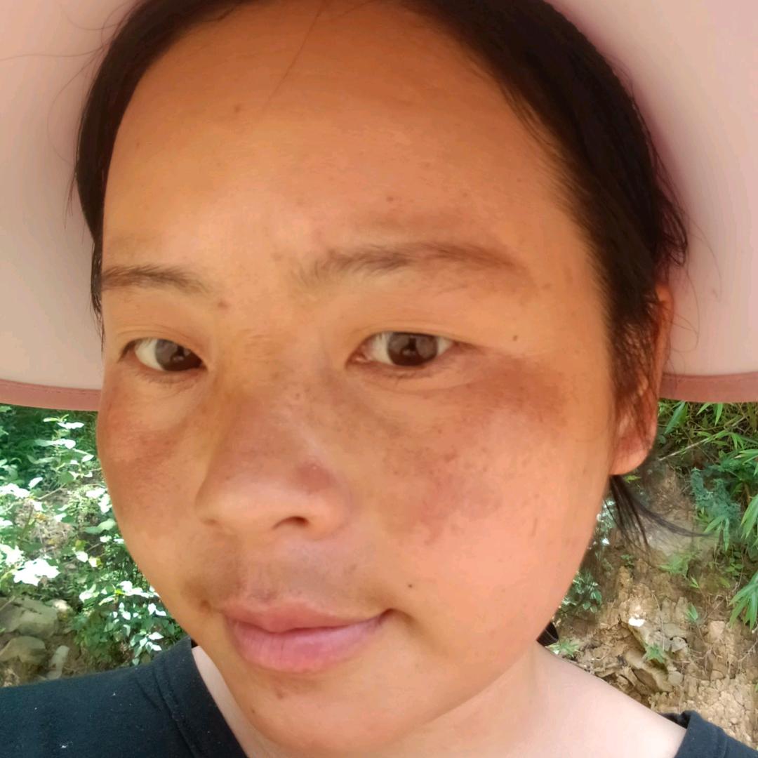 农村四个娃宝妈