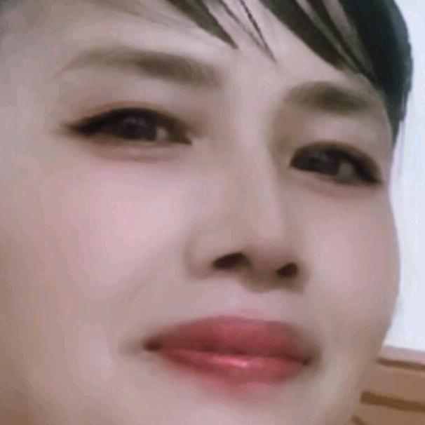 如秀手舞