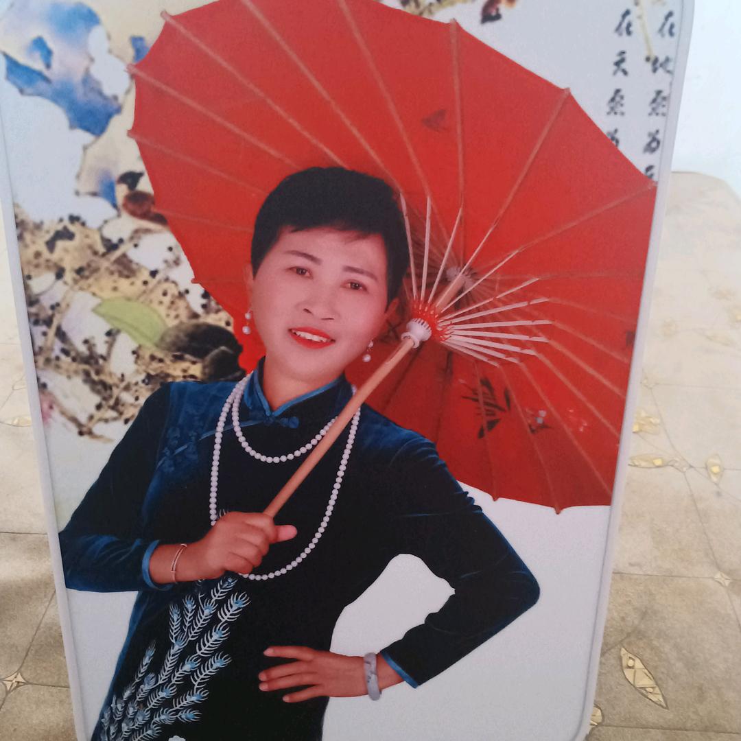 城市边边的王姐