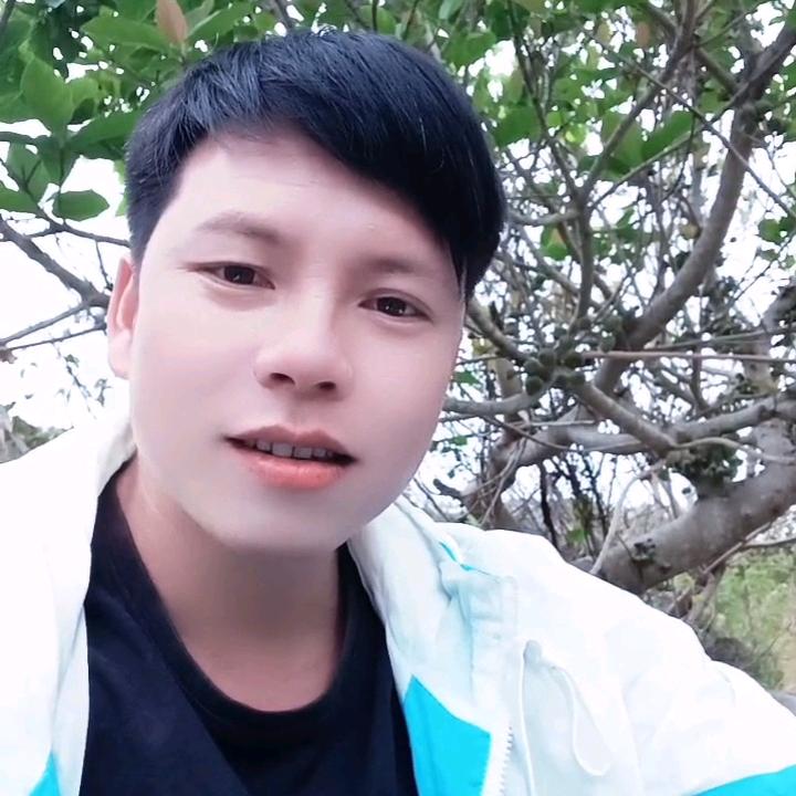 黄建