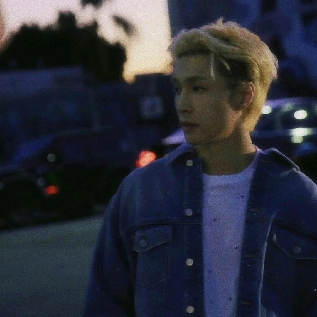 十月（见过张艺兴六次版）