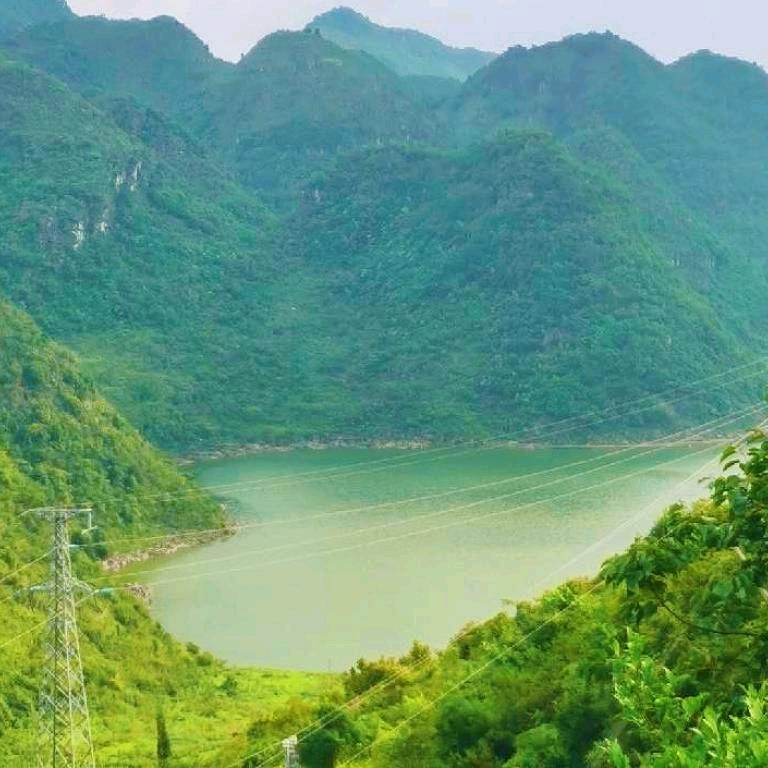 兴义龙滩坡户外基地