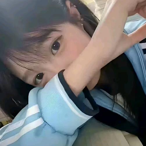 小乖^