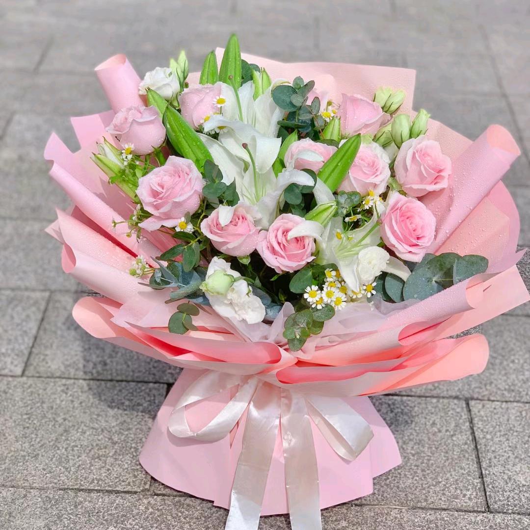 欧鹏花馆长花艺