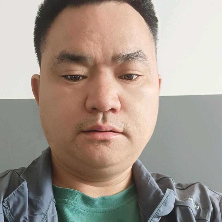 专业拆墙，开荒，不变的承诺。