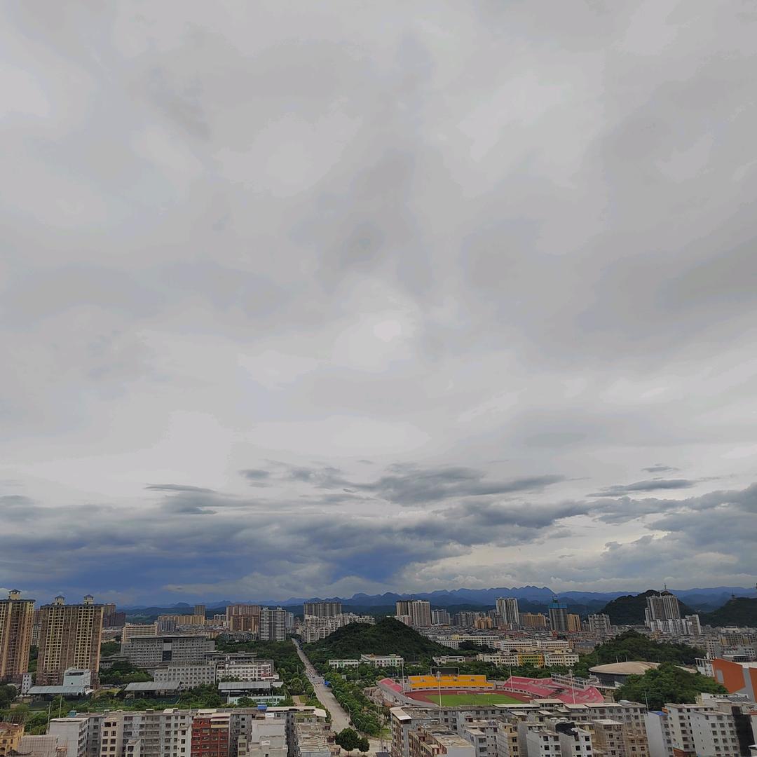 总是去安慰