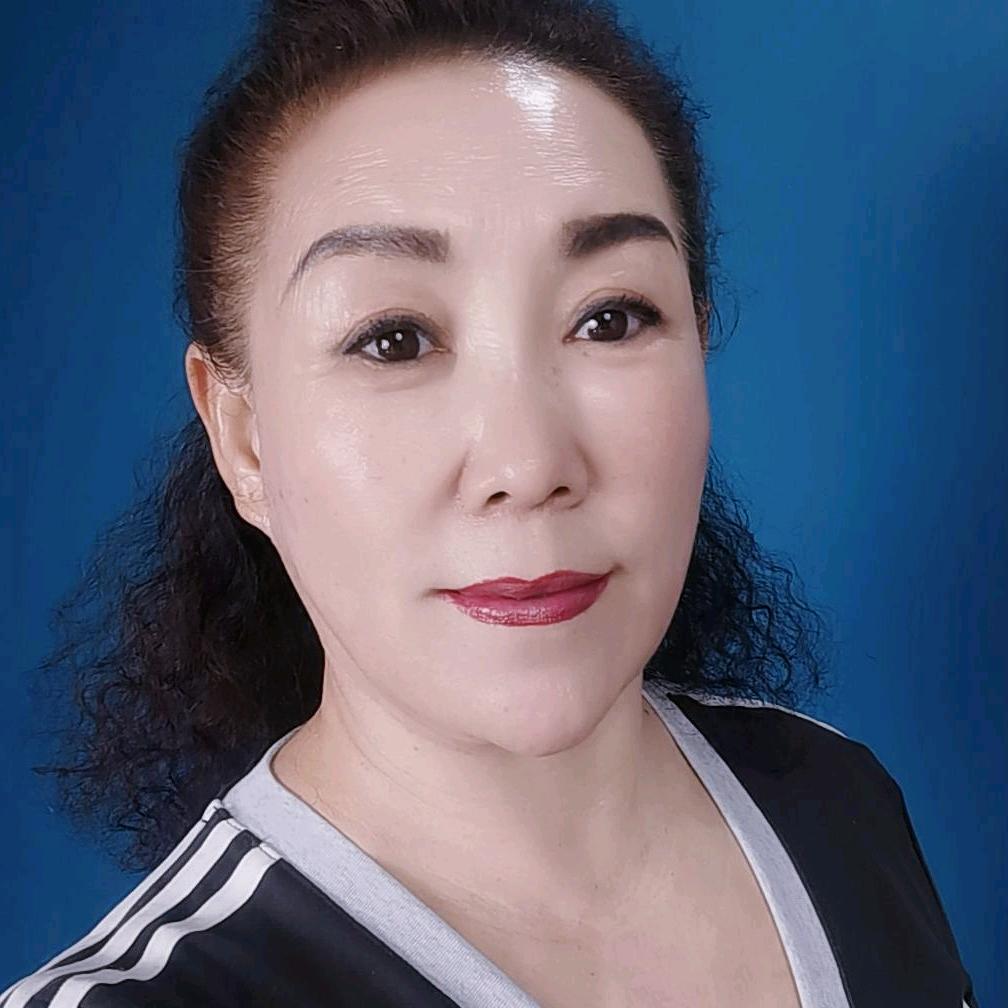 暨洛诗面部瑜伽