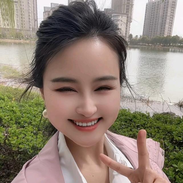 杨小雪（好物分享）