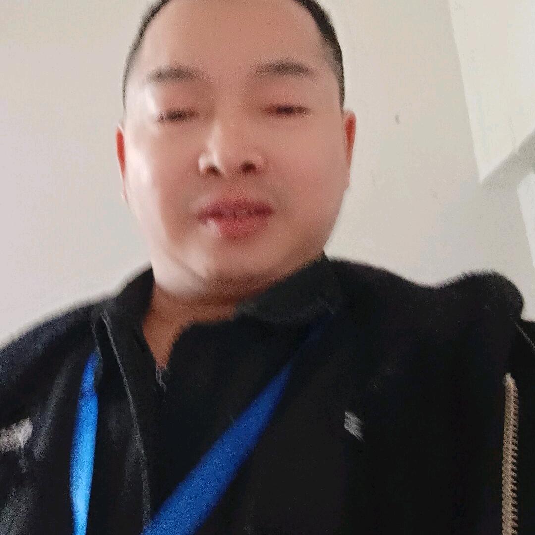 又要过年了。好几个年没回了