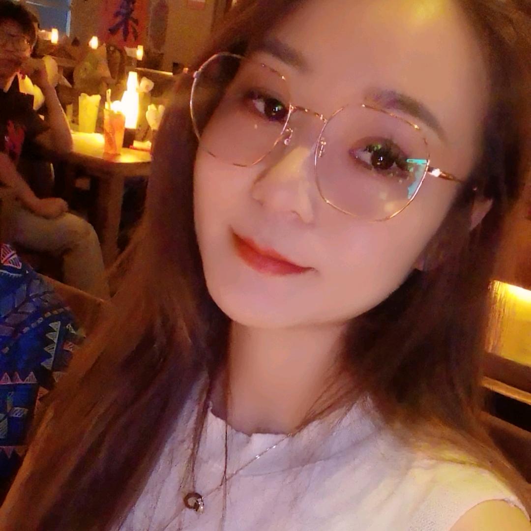 爱美的七九吖🥰