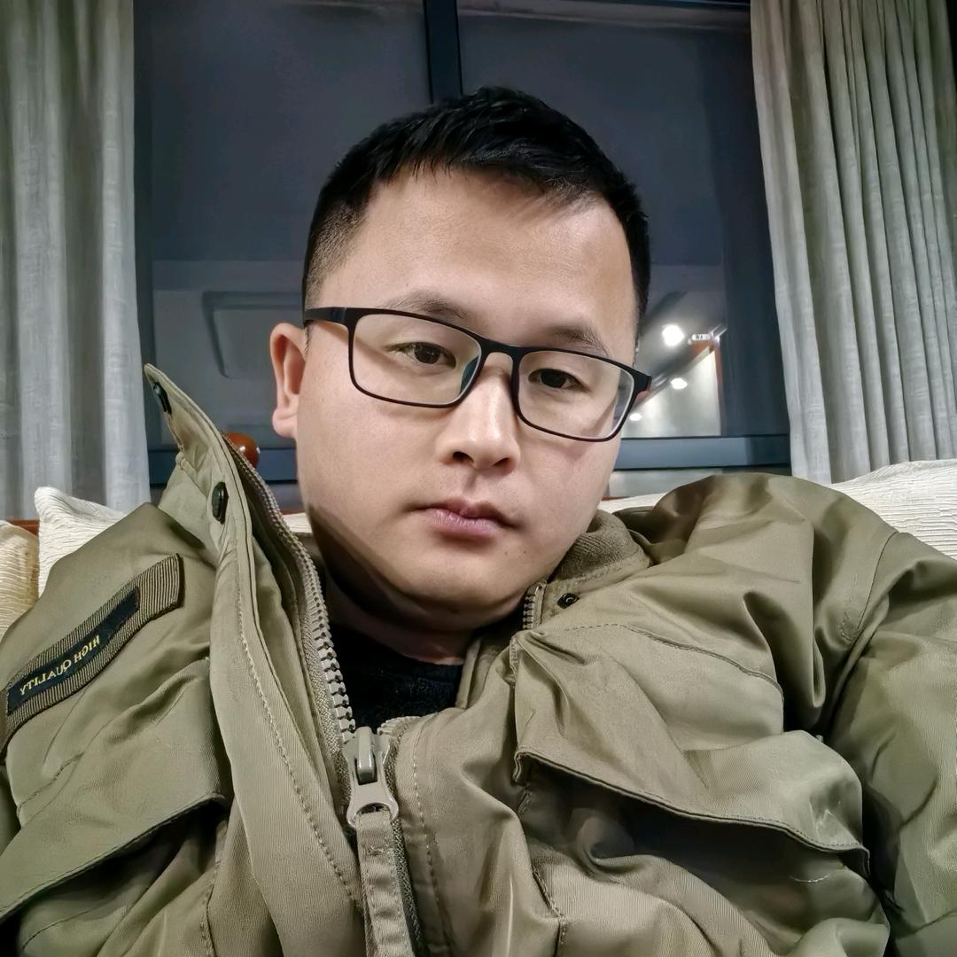人生如戏。