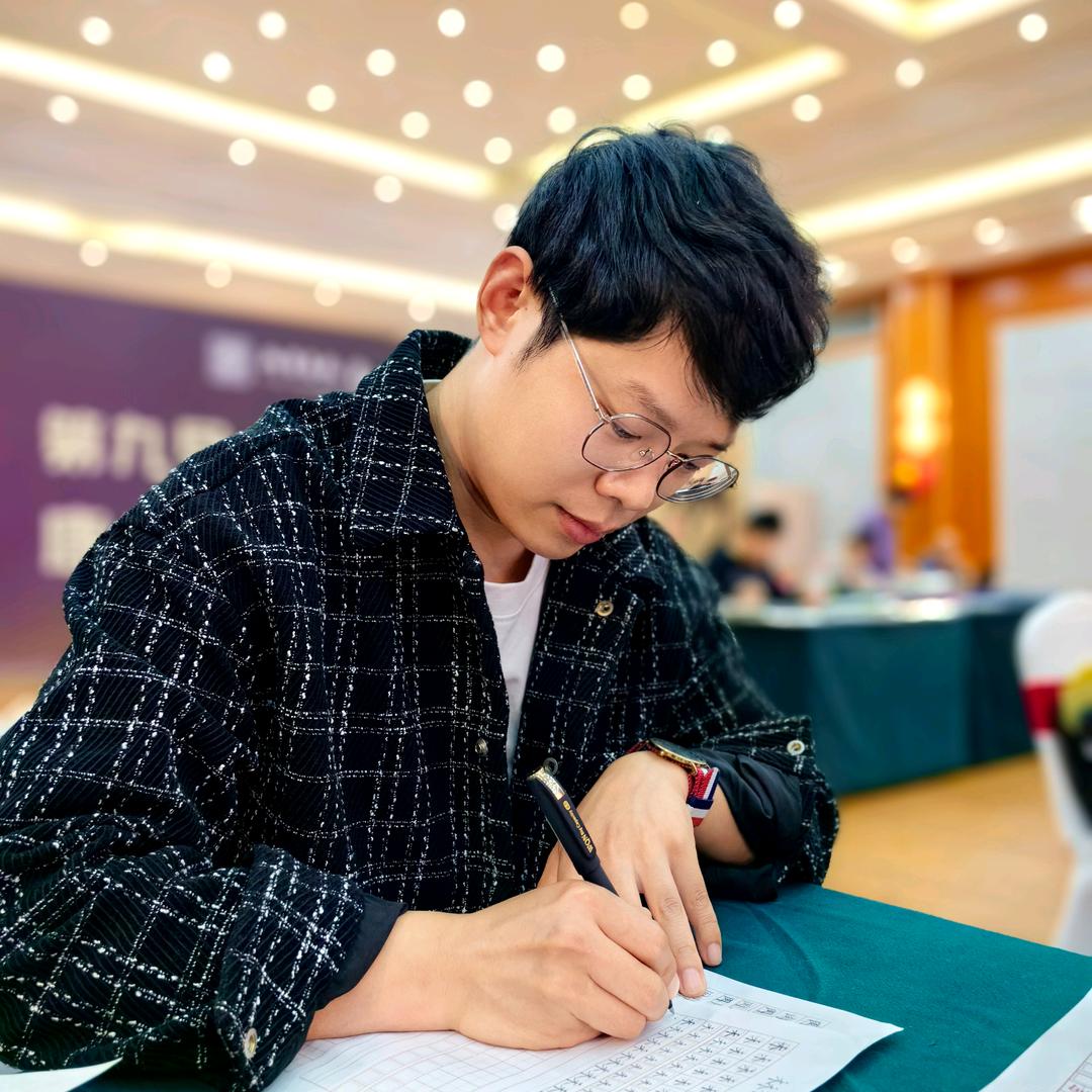 陈克萨斯，