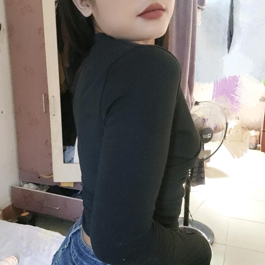 @是小梅✌🏻