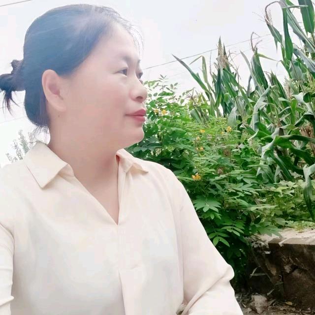 80后蛋糕姐姐