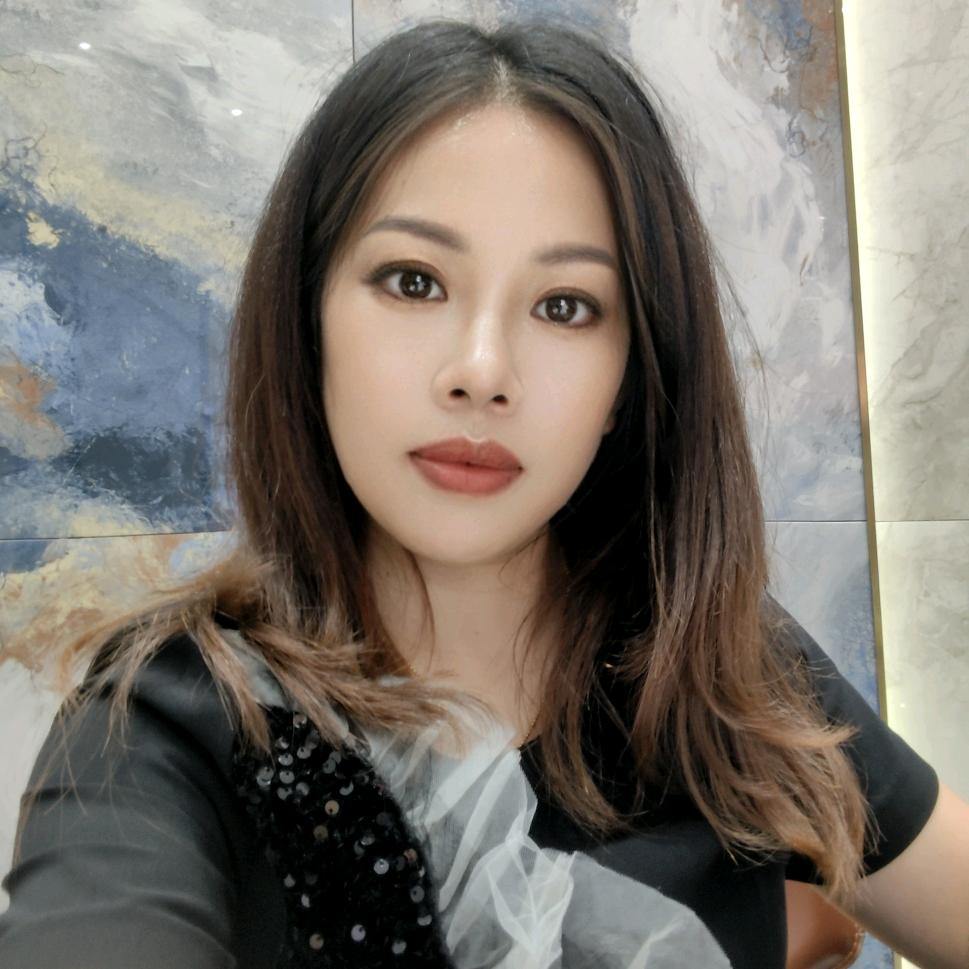 宜州罗曼缔克瓷砖悠姐