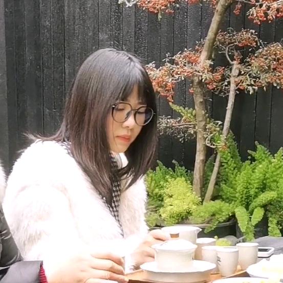 晓柒爱逛逛吃吃