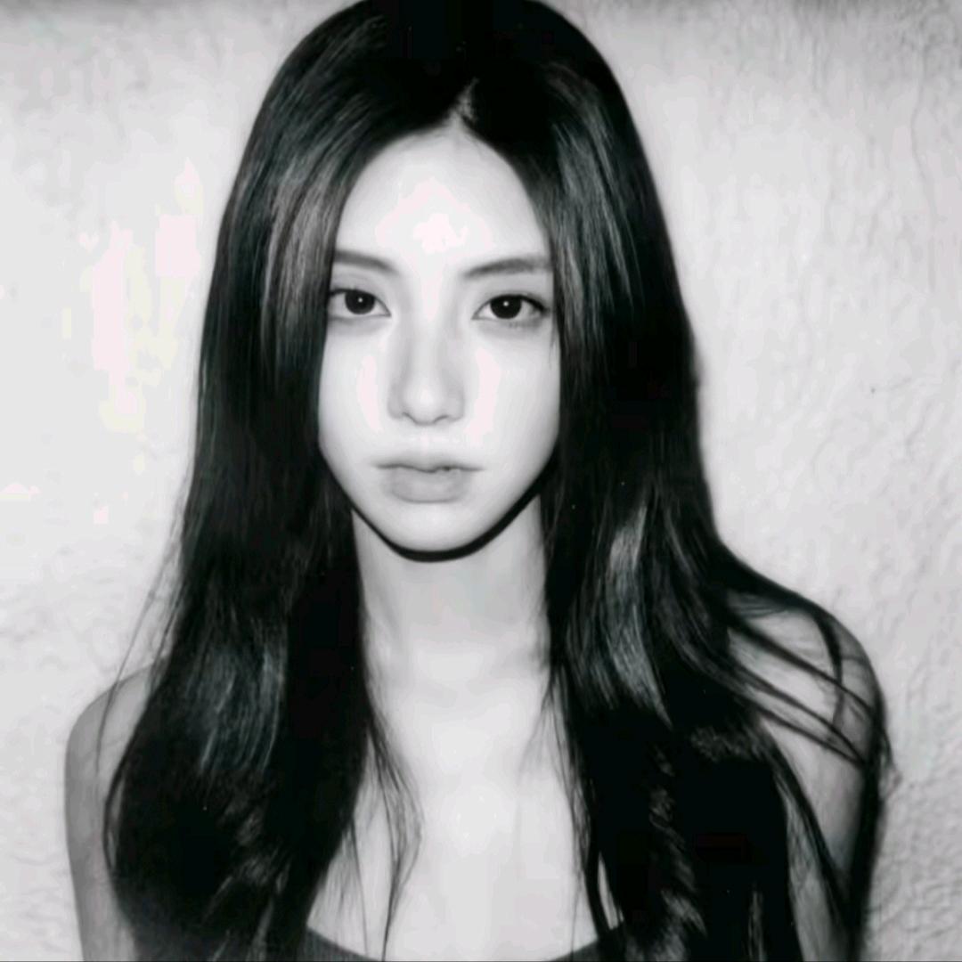 文 头