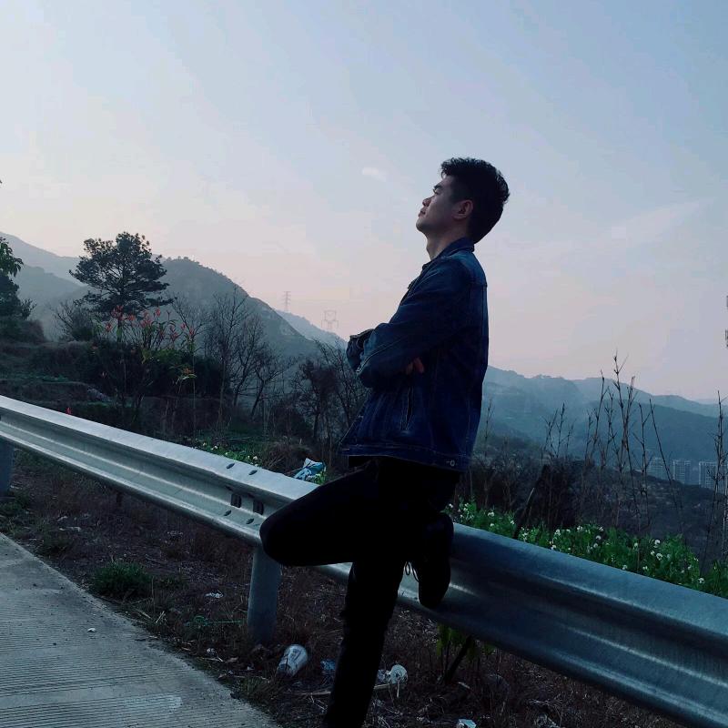 周亖玖