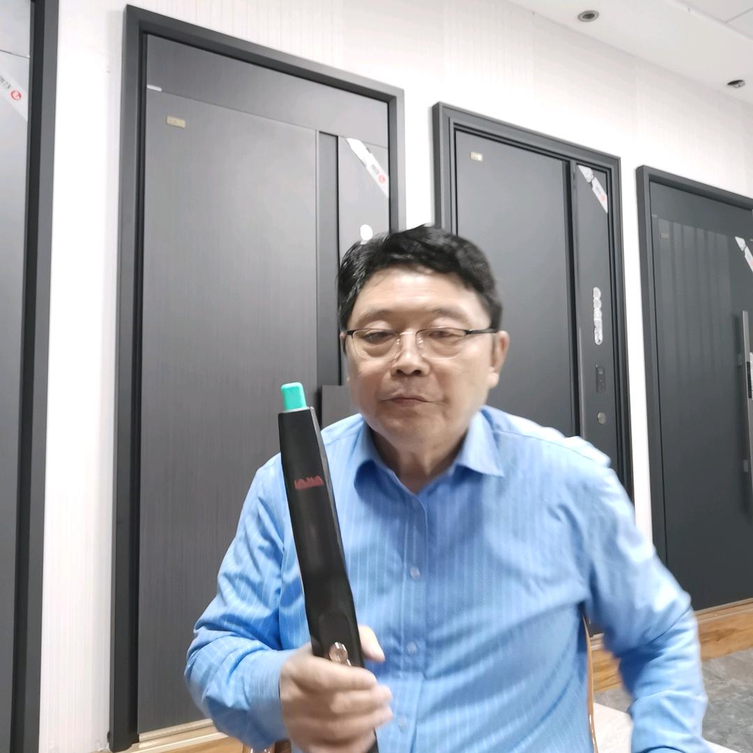 丁书才、防盗门，木门、瓷砖、密码锁等