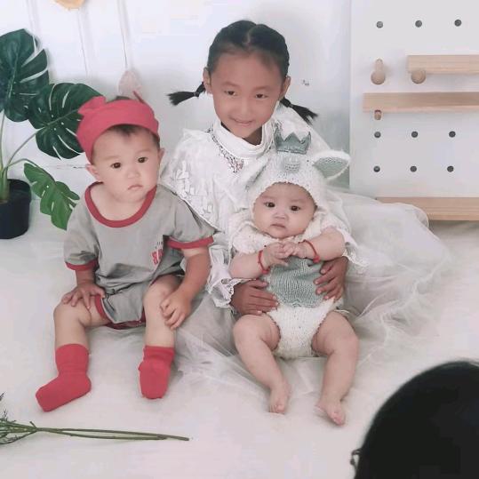 三个孩子的爸爸