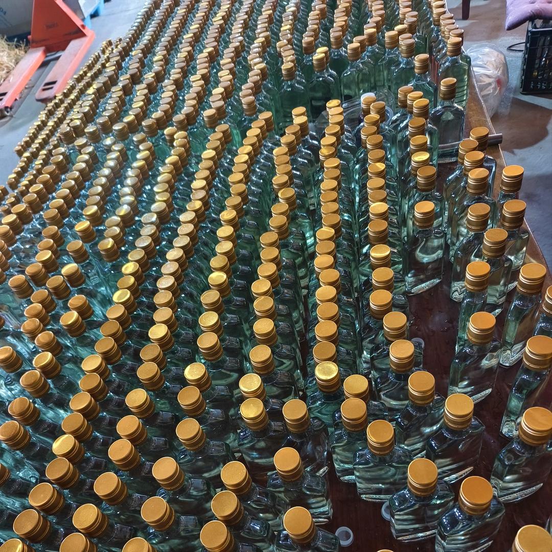 湖北甄品华清酒业/南派越品