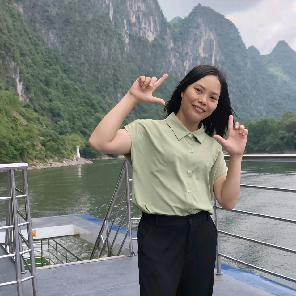 江贝贝（8：10）