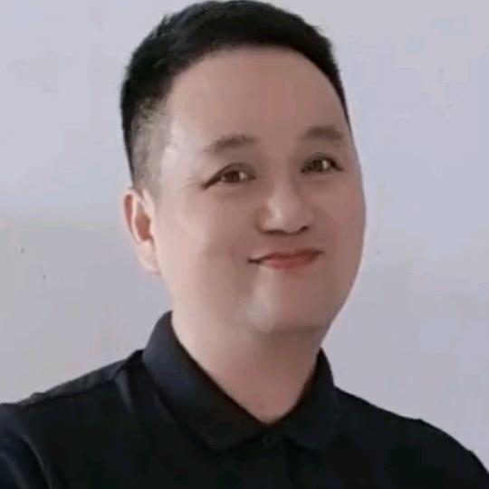 瞿先江