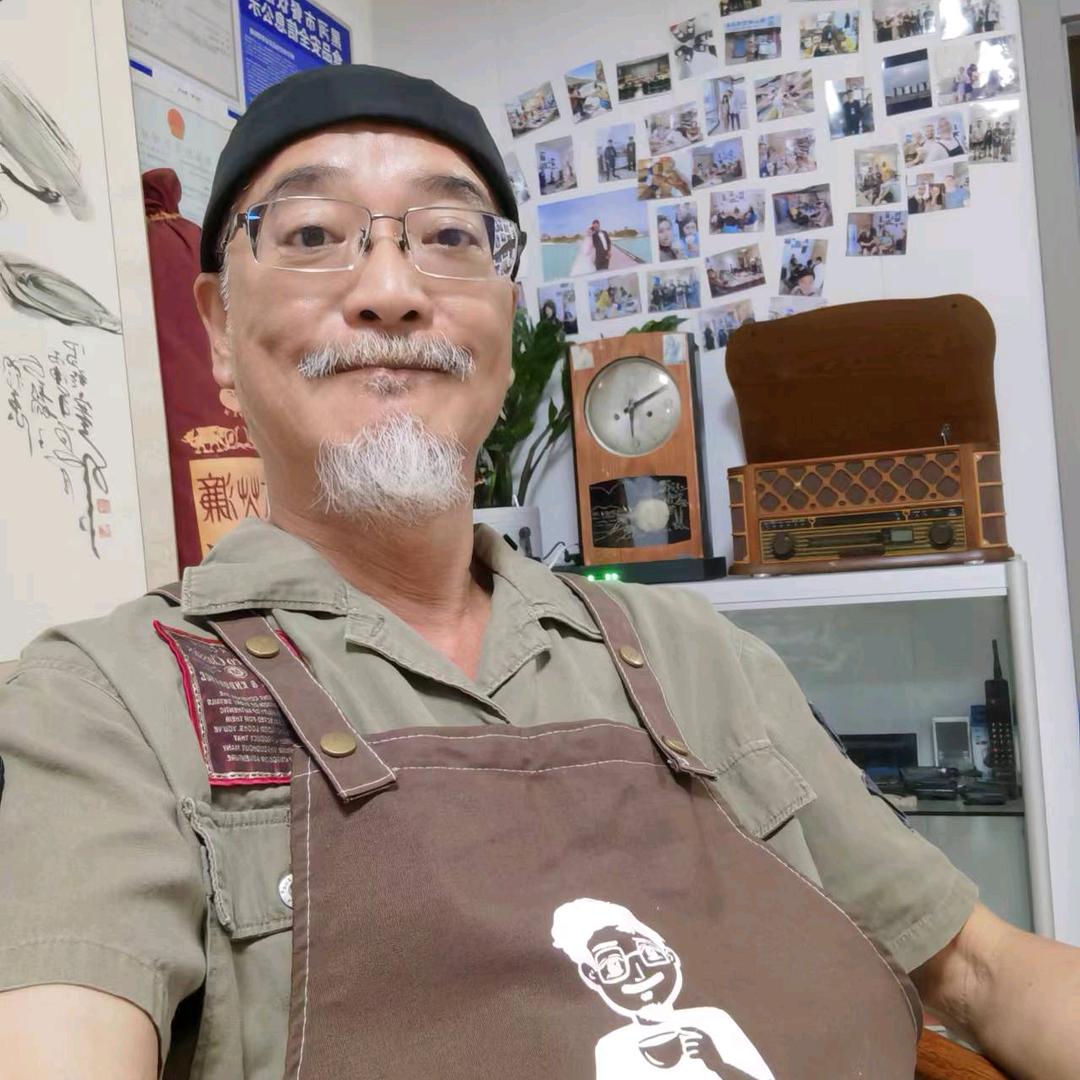 香港阿臭在东北