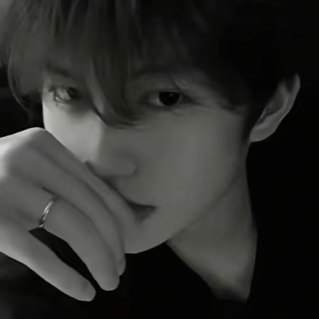 烟花　　  　　　🪳